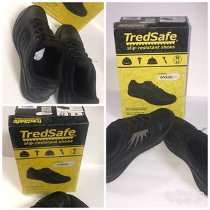 Women’s Black slip resistant shoes slip on no lace